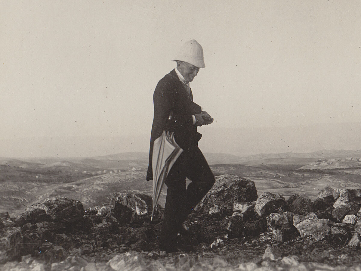 Gustaf Dalman, Ras el-Mekabber bei // near Jerusalem, 1925 (Copyright: Scan vom Negativ, Dalman-Institut Greifswald)